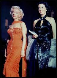 The Return of Old Hollywood Glamour: How to Get Marilyn Monroe’s Viral Makeup Look | image